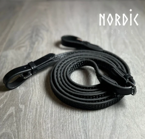 Rubber Reins with Black buckles