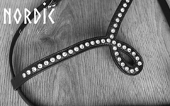 Bridle with a drop and row of white stones